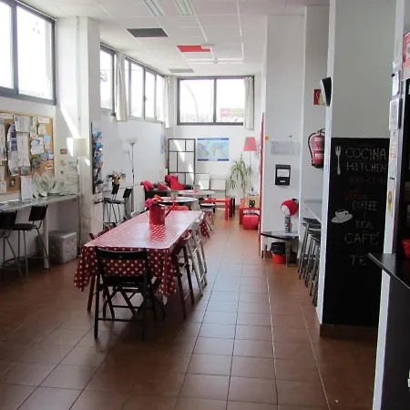 Bilbao Akelarre Hostel-3