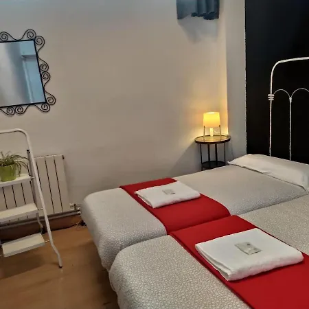 Bilbao Akelarre Hostel-3